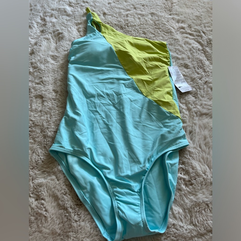Landed End.  NWT one shoulder one piece swimsuit. Womens size 8. Soft bra cups.